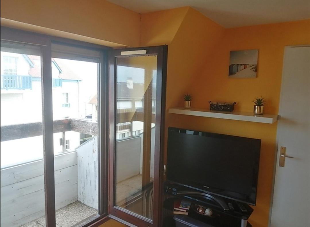 Appartement A 50 M De La Plage Avec Wifi Et Netflix ヴィレ・シュル・メール エクステリア 写真